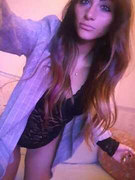 Public Photo of AnitaTaylor