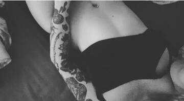 Foto pública de DGirlNextDoor