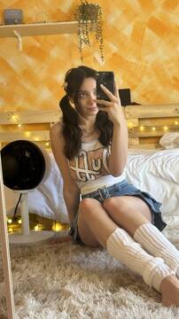 Public Photo of Evelyn_