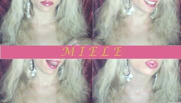 Public Photo of ___M_I_E_L_E___